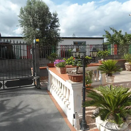 Panzió H.ave Pompeji