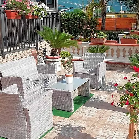 H.ave Bed & Breakfast Pompei