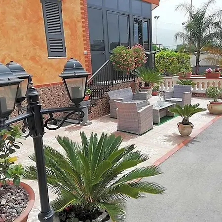 H.ave Bed & Breakfast Pompei